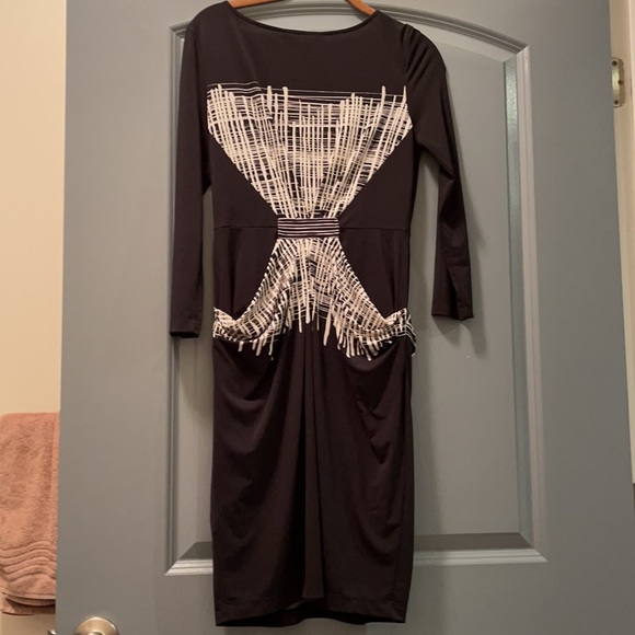 BCBG Max Azaria small black white design long sleeve dress - Picture 4 of 4